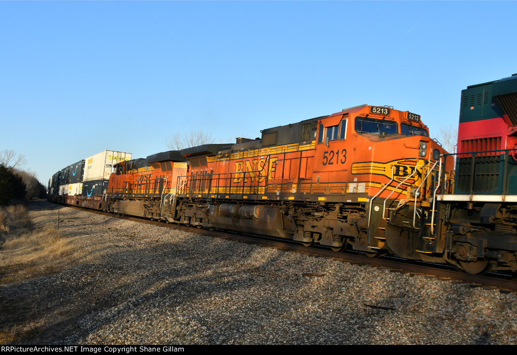 BNSF 5213 Roster